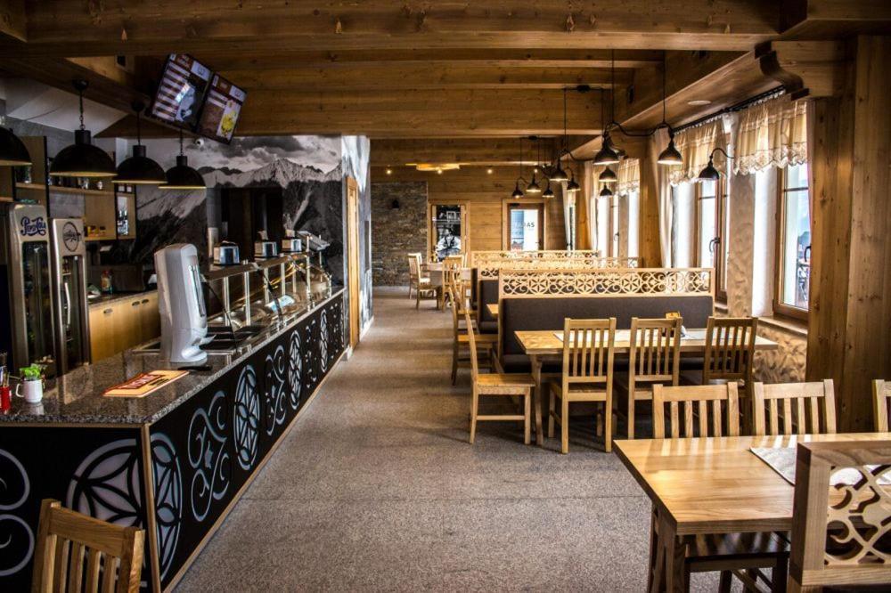Karcma Hajnos Pokoje Bialka Tatrzanska Exterior photo